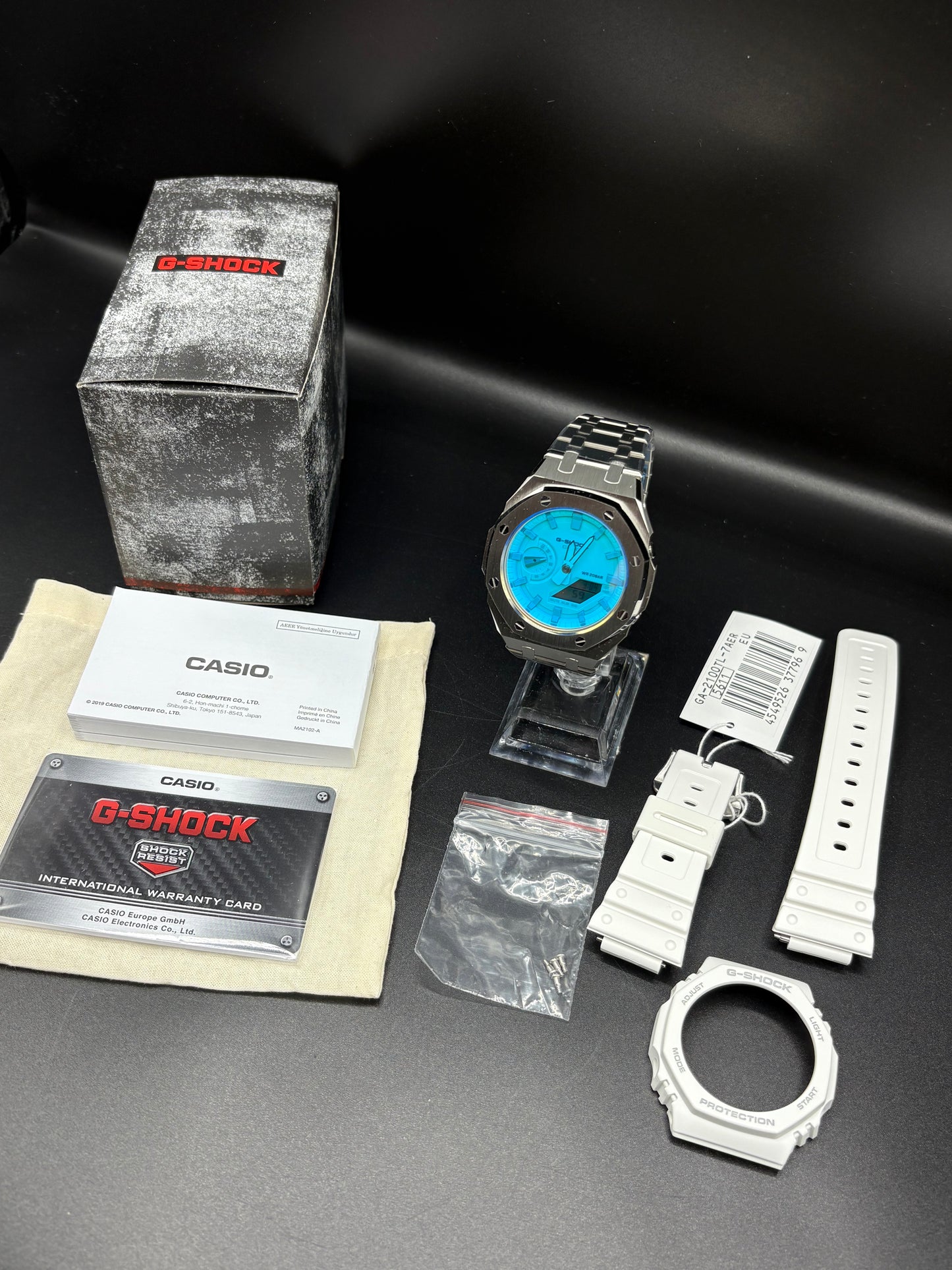 Custom Casio GA-2100 Casioak Blue/Orange Reflection Dial