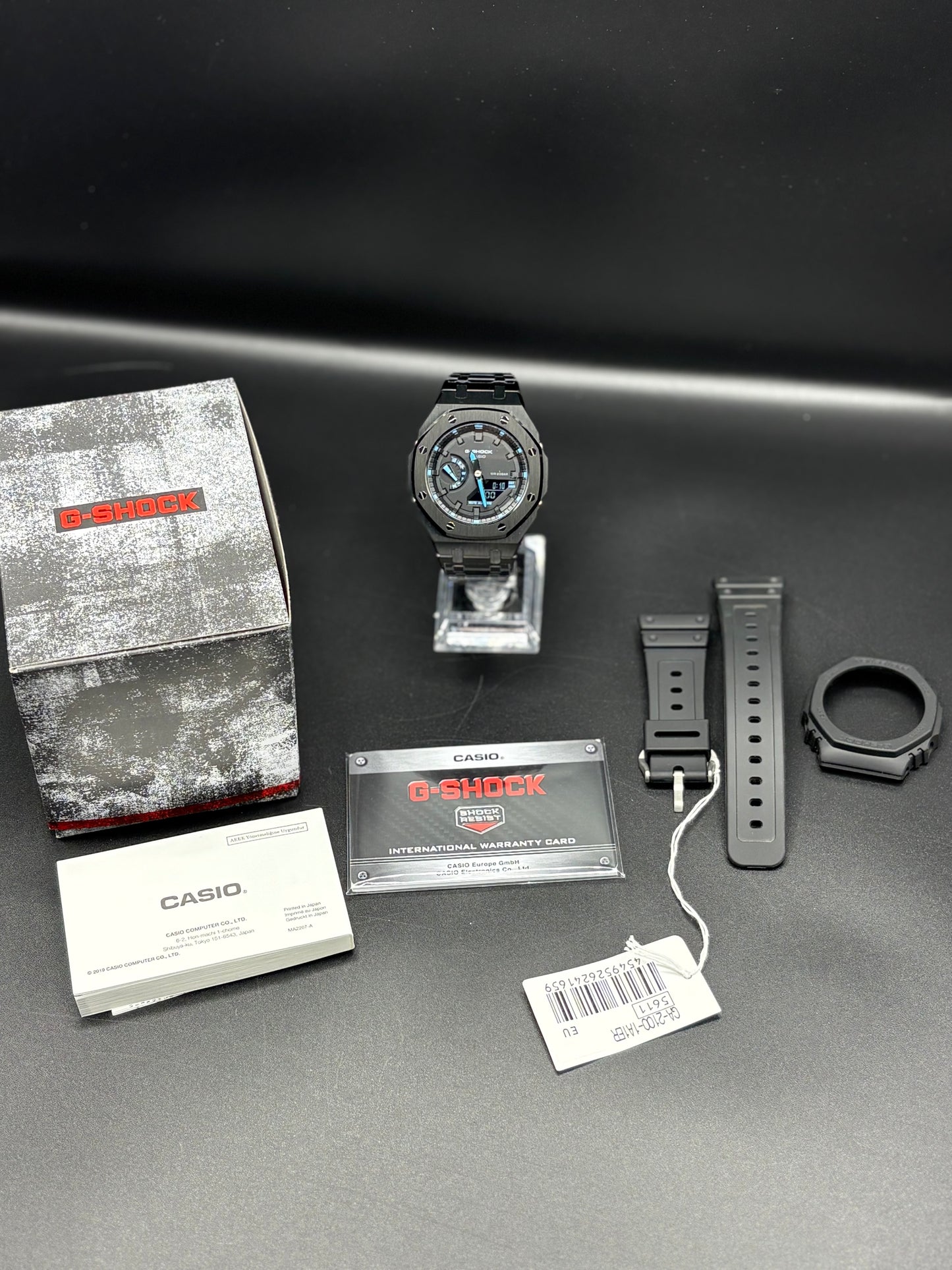 Casio GA-2100 Casioak Black/Blue Dial